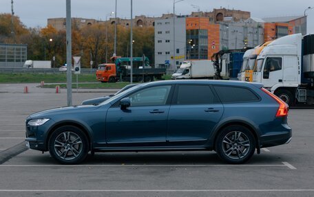 Volvo V90 Cross Country I рестайлинг, 2018 год, 3 500 000 рублей, 5 фотография
