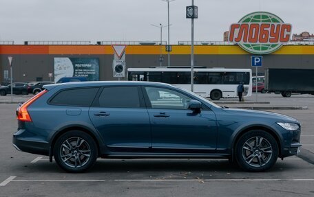 Volvo V90 Cross Country I рестайлинг, 2018 год, 3 500 000 рублей, 9 фотография
