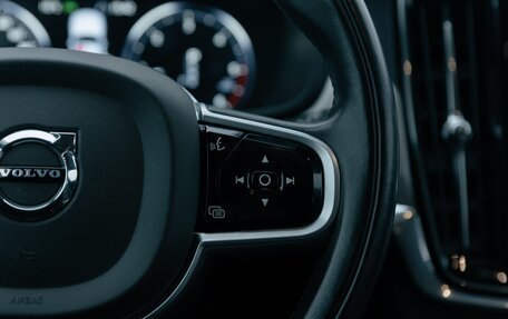 Volvo V90 Cross Country I рестайлинг, 2018 год, 3 500 000 рублей, 25 фотография