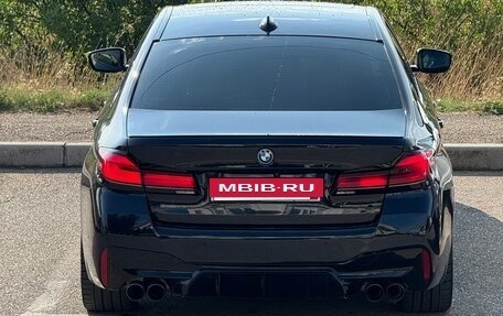 BMW 5 серия, 2022 год, 4 950 000 рублей, 2 фотография