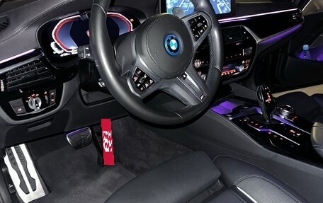 BMW 5 серия, 2022 год, 4 950 000 рублей, 6 фотография