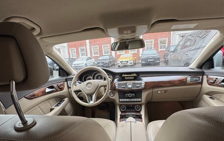 Mercedes-Benz CLS, 2011 год, 2 250 000 рублей, 2 фотография