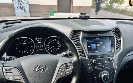 Hyundai Santa Fe III рестайлинг, 2018 год, 2 700 000 рублей, 7 фотография
