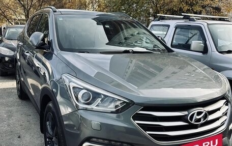 Hyundai Santa Fe III рестайлинг, 2018 год, 2 700 000 рублей, 2 фотография