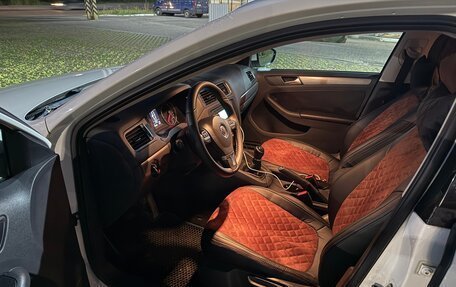 Volkswagen Jetta VI, 2014 год, 920 000 рублей, 17 фотография