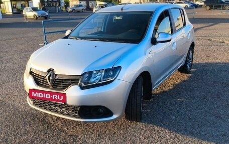 Renault Sandero II рестайлинг, 2015 год, 660 000 рублей, 4 фотография