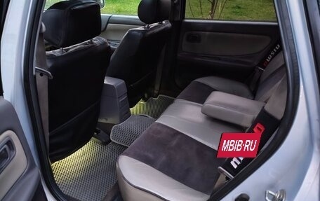 Nissan Avenir II, 2001 год, 310 000 рублей, 14 фотография