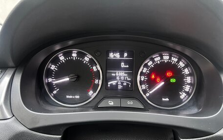 Skoda Rapid I, 2014 год, 1 050 000 рублей, 14 фотография