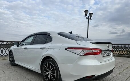 Toyota Camry, 2020 год, 2 850 000 рублей, 6 фотография