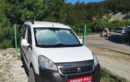 Peugeot Partner II рестайлинг 2, 2016 год, 983 000 рублей, 3 фотография