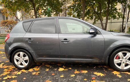 KIA cee'd I рестайлинг, 2010 год, 410 000 рублей, 4 фотография
