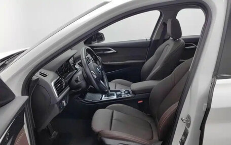 BMW 1 серия, 2023 год, 1 850 000 рублей, 6 фотография