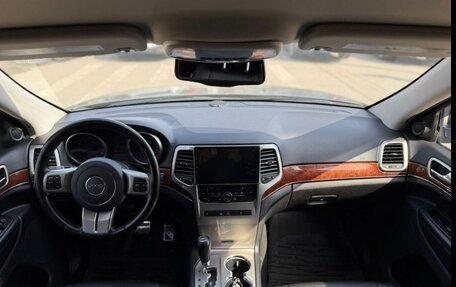Jeep Grand Cherokee, 2011 год, 1 900 000 рублей, 14 фотография