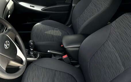 Hyundai Solaris II рестайлинг, 2016 год, 960 000 рублей, 7 фотография