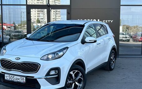 KIA Sportage IV рестайлинг, 2020 год, 2 359 900 рублей, 1 фотография