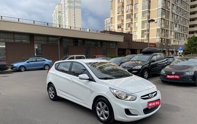 Hyundai Solaris II рестайлинг, 2014 год, 950 000 рублей, 1 фотография