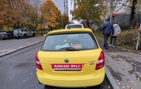 Skoda Fabia II, 2012 год, 355 000 рублей, 3 фотография