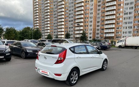 Hyundai Solaris II рестайлинг, 2014 год, 950 000 рублей, 3 фотография