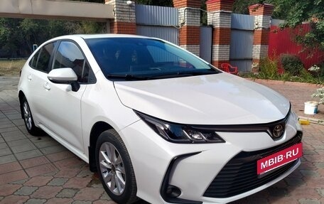Toyota Corolla, 2023 год, 2 200 000 рублей, 2 фотография