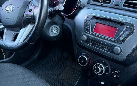 KIA Rio III рестайлинг, 2014 год, 580 000 рублей, 5 фотография