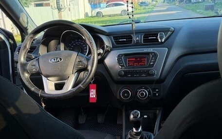 KIA Rio III рестайлинг, 2014 год, 580 000 рублей, 7 фотография