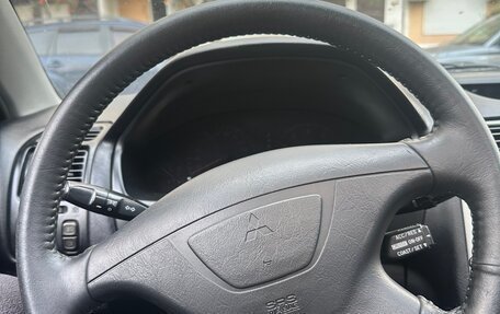 Mitsubishi Galant VIII, 2000 год, 530 000 рублей, 9 фотография
