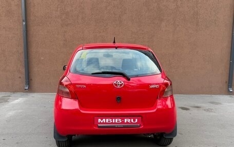 Toyota Yaris III рестайлинг, 2008 год, 700 000 рублей, 7 фотография