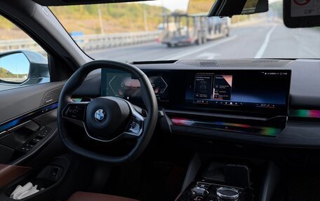 BMW 5 серия, 2023 год, 6 580 000 рублей, 7 фотография