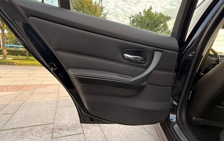 BMW 3 серия, 2007 год, 1 575 000 рублей, 18 фотография