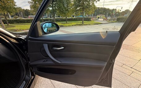 BMW 3 серия, 2007 год, 1 575 000 рублей, 24 фотография