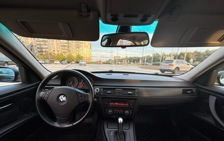 BMW 3 серия, 2007 год, 1 575 000 рублей, 33 фотография