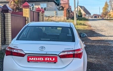Toyota Corolla, 2014 год, 1 350 000 рублей, 4 фотография
