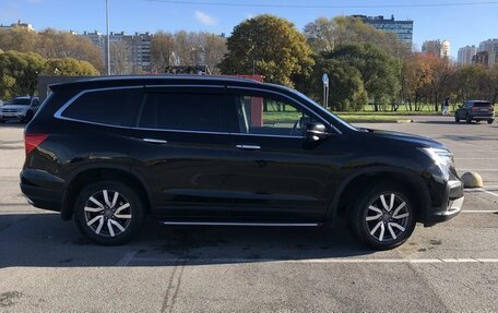 Honda Pilot III рестайлинг, 2020 год, 5 000 000 рублей, 10 фотография
