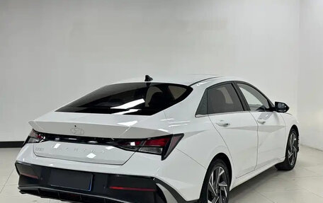 Hyundai Elantra, 2023 год, 1 480 000 рублей, 7 фотография