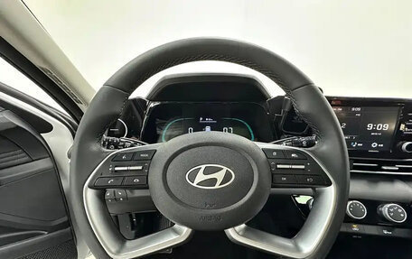 Hyundai Elantra, 2023 год, 1 480 000 рублей, 9 фотография