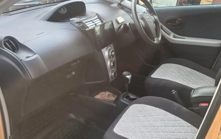 Toyota Vitz, 2005 год, 510 000 рублей, 5 фотография