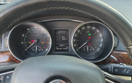 Skoda Superb III рестайлинг, 2013 год, 1 100 000 рублей, 10 фотография
