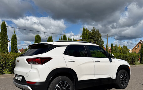 Chevrolet TrailBlazer, 2023 год, 1 850 000 рублей, 6 фотография