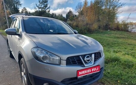 Nissan Qashqai, 2011 год, 800 000 рублей, 1 фотография
