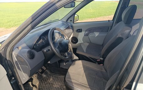 Renault Logan I, 2006 год, 85 000 рублей, 7 фотография