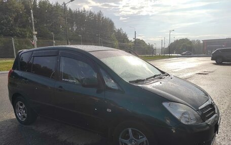 Toyota Corolla Verso I, 2002 год, 550 000 рублей, 15 фотография