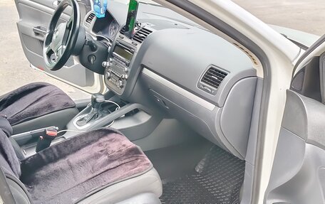Volkswagen Jetta VI, 2009 год, 550 000 рублей, 5 фотография