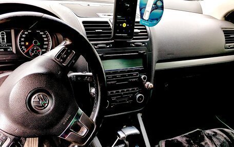 Volkswagen Jetta VI, 2009 год, 550 000 рублей, 11 фотография