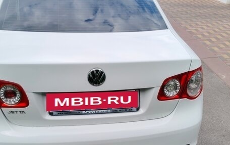 Volkswagen Jetta VI, 2009 год, 550 000 рублей, 8 фотография