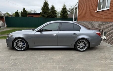 BMW 5 серия, 2003 год, 1 450 000 рублей, 3 фотография
