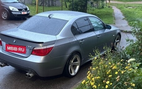 BMW 5 серия, 2003 год, 1 450 000 рублей, 16 фотография