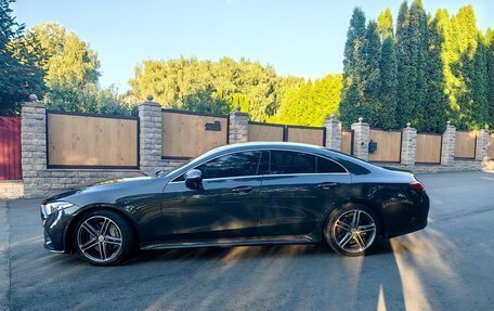 Mercedes-Benz CLS, 2018 год, 3 950 000 рублей, 2 фотография