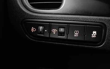 KIA Rio IV, 2017 год, 999 000 рублей, 22 фотография
