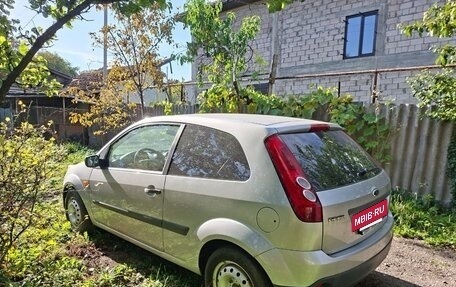 Ford Fiesta, 2007 год, 500 000 рублей, 2 фотография