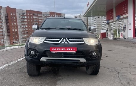 Mitsubishi Pajero Sport II рестайлинг, 2014 год, 1 300 000 рублей, 8 фотография